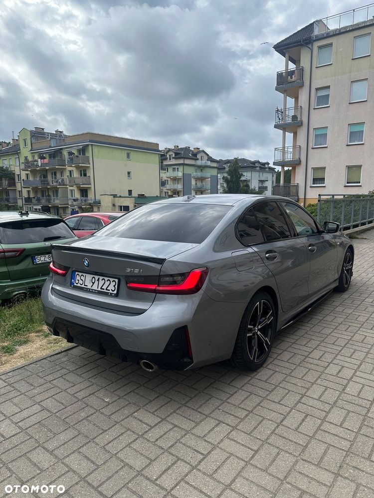 BMW Seria 3 318i M Sport - 17