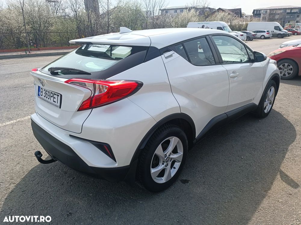 Toyota C-HR - 4