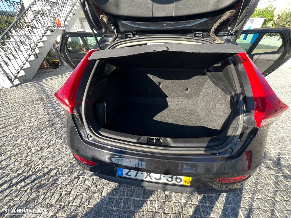 Volvo V40 - 9