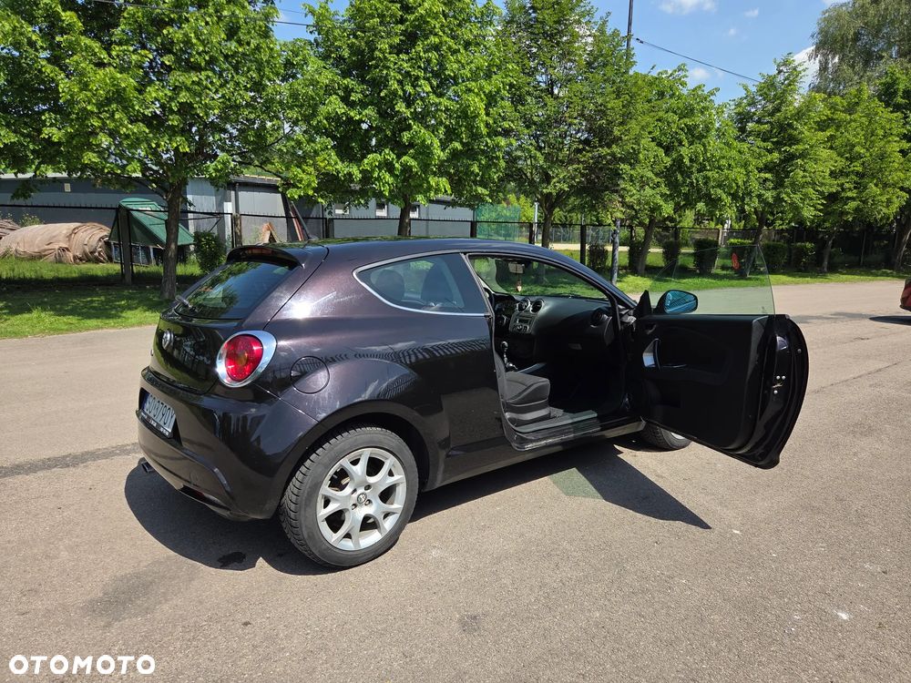 Alfa Romeo Mito 1.4 MultiAir Distinctive - 16