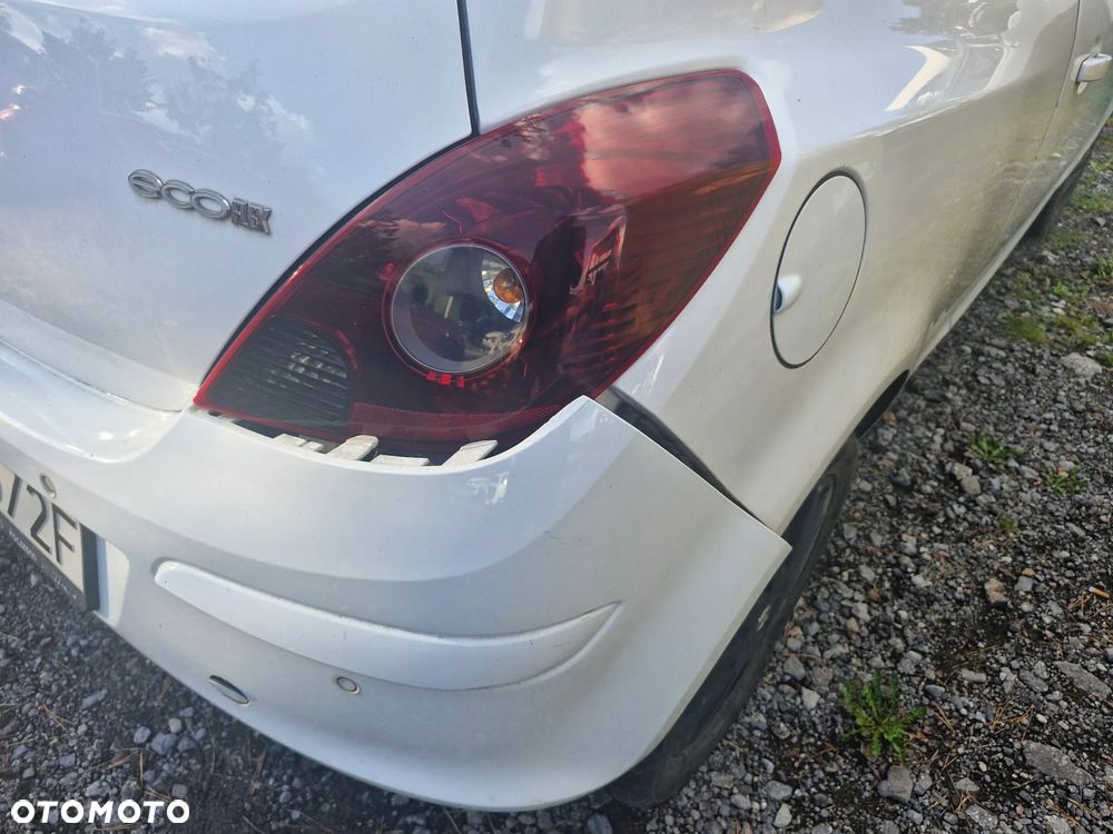Opel Corsa 1.2 16V Enjoy - 2