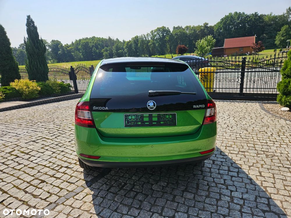 Skoda RAPID 1.2 TSI Edition - 28