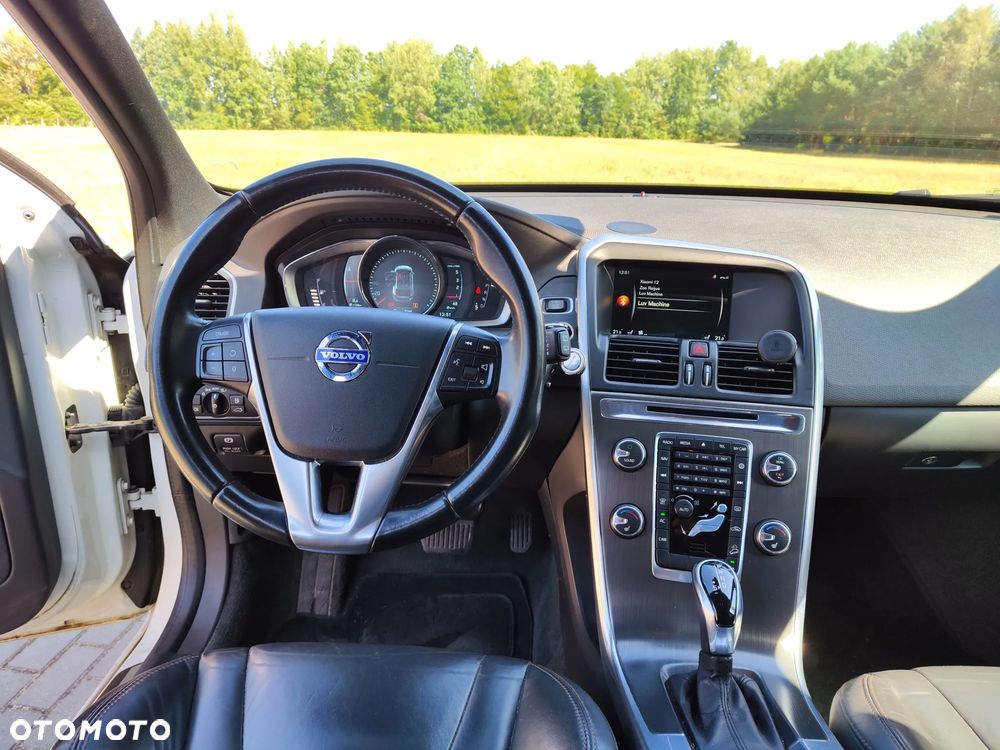 Volvo XC 60 D4 AWD Summum - 7