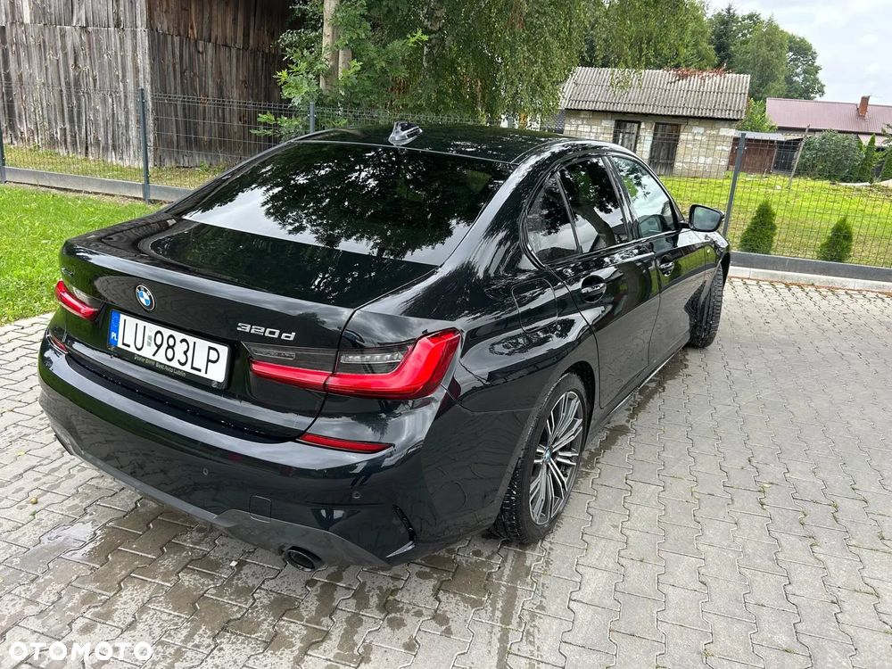 BMW Seria 3 320d xDrive - 2