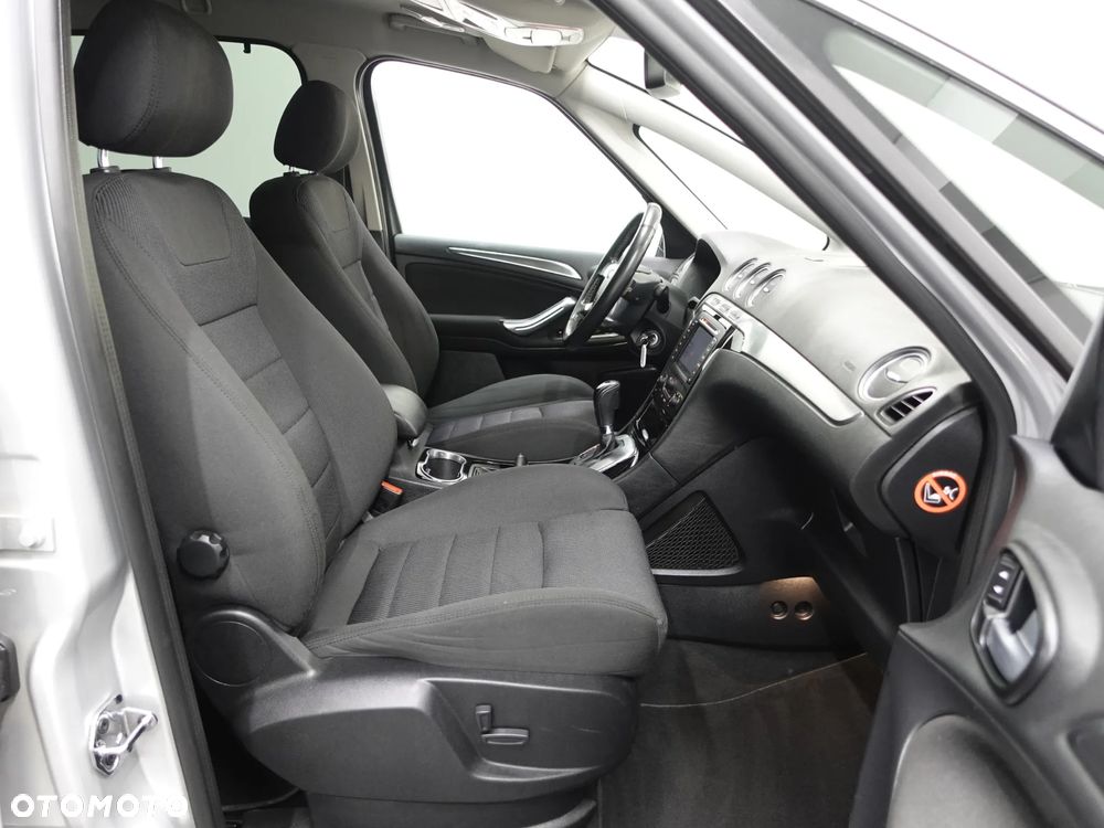 Ford S-Max 2.0 TDCi Titanium - 28