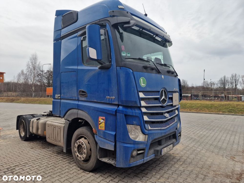Mercedes-Benz actros - 10