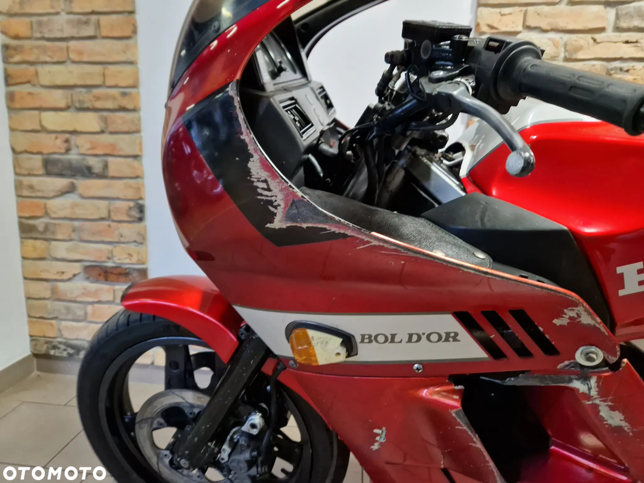 Honda VF - 13