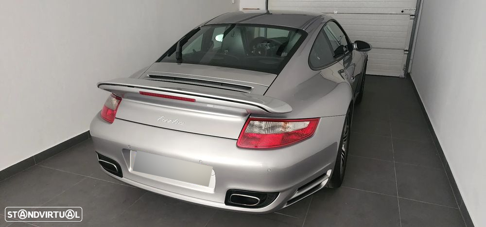 Porsche 911 (997) Turbo - 3