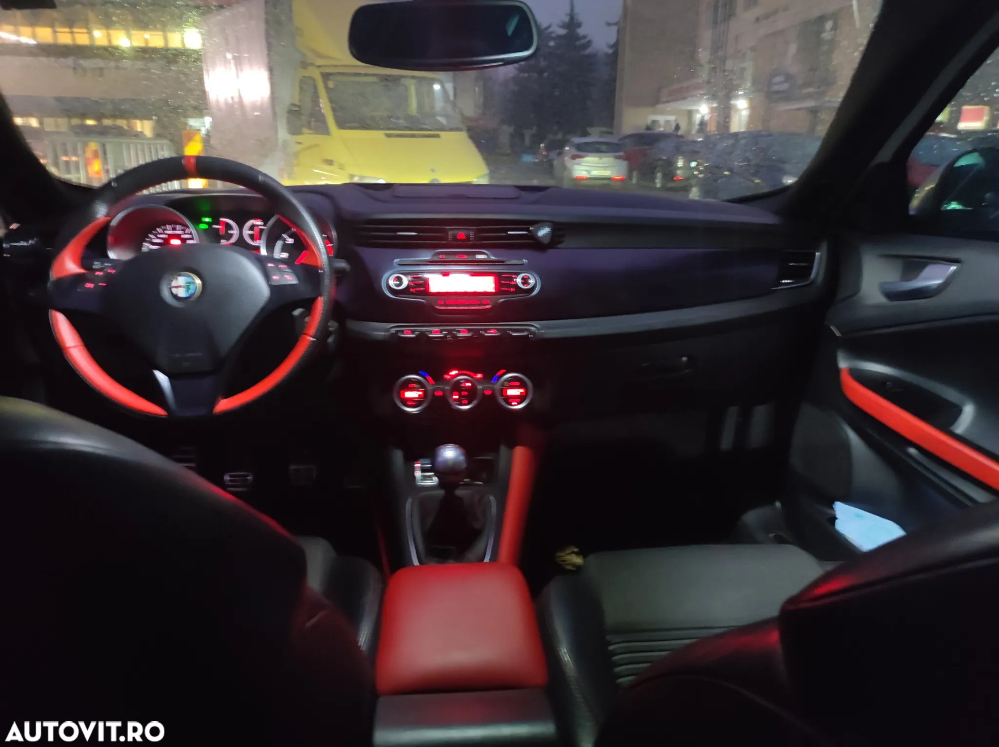 Alfa Romeo Giulietta 2.0 Mjet Distinctive - 6