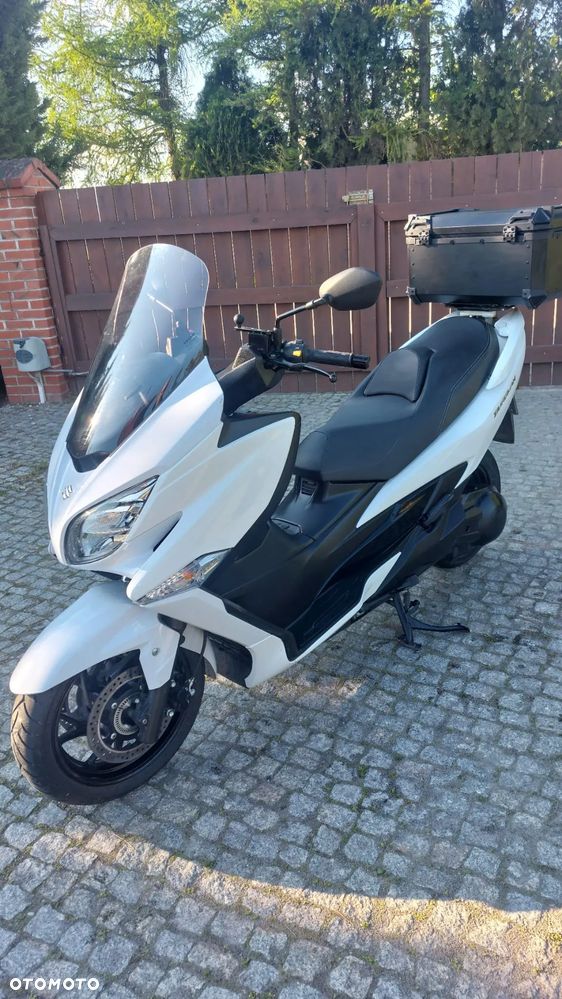 Suzuki Burgman - 2