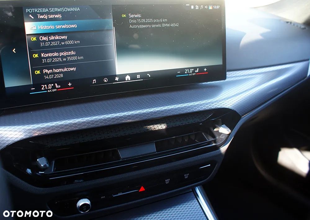 BMW Seria 3 330e xDrive M Sport - 19