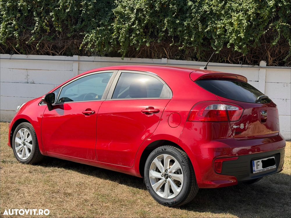 Kia Rio 2017 photo 4