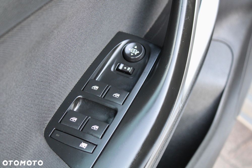 Opel Astra 1.6 D (CDTI) Start/Stop Business - 10