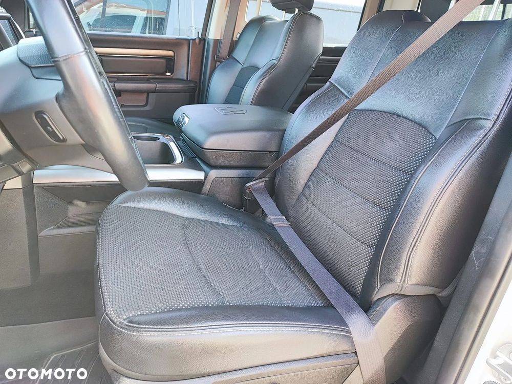 RAM 1500 Crew Cab Sport - 14