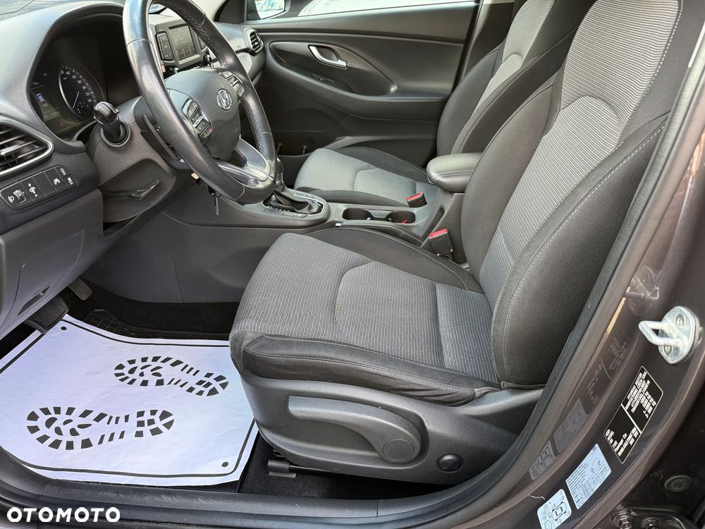 Hyundai i30 1.4 T-GDI Comfort DCT - 14