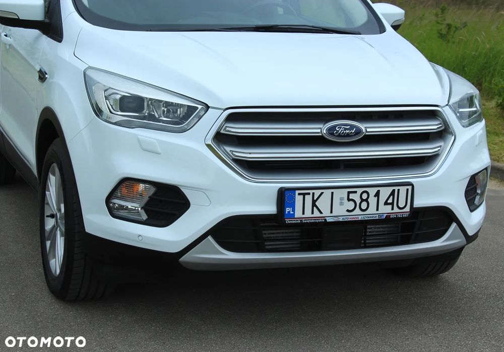 Ford Kuga 2.0 TDCi 4x2 Titanium - 8