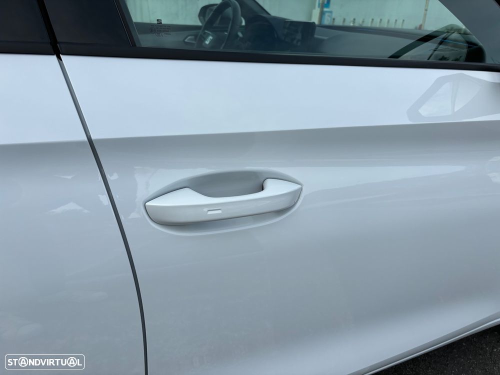 SEAT Leon 1.4 e-Hybrid DSG FR Plus - 17