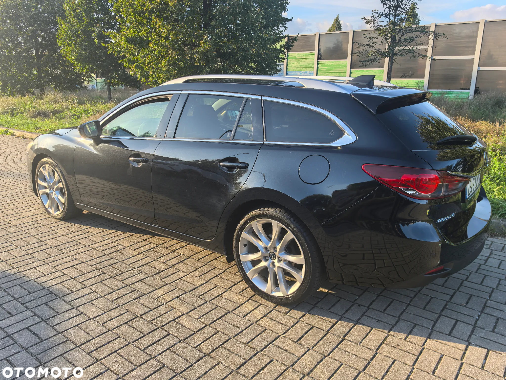 Mazda 6 Kombi SKYACTIV-D 175 Drive i-ELOOP Sports-Line - 8