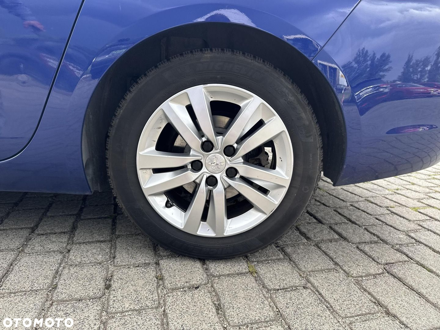 Peugeot 308 SW 1.5 BlueHDi Active S&S - 11