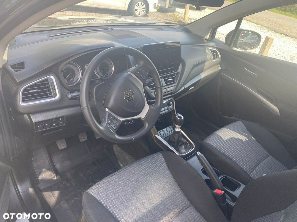 Suzuki S-Cross - 4