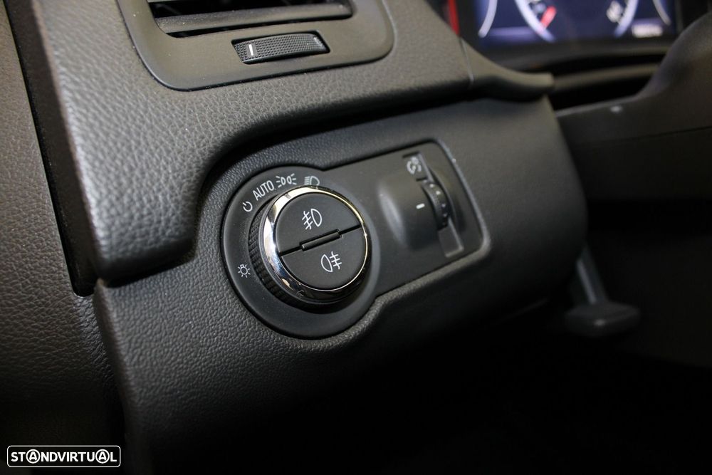 Opel Insignia Sports Tourer 1.6 CDTi Business Edition - 11