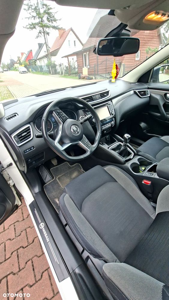 Nissan Qashqai 1.2 DIG-T N-Connecta - 5
