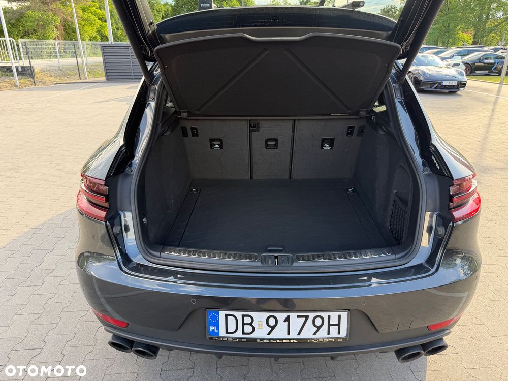 Porsche Macan - 16