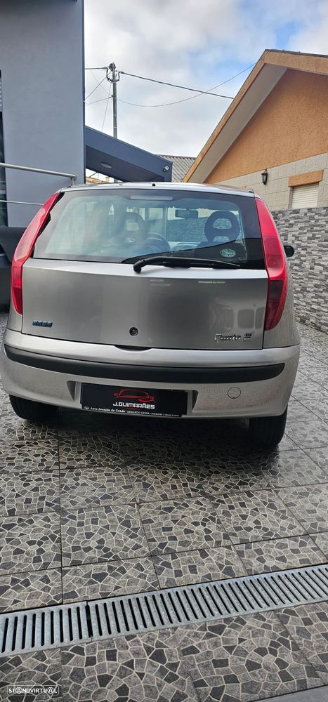 Fiat Punto 1.2 8V Active - 6
