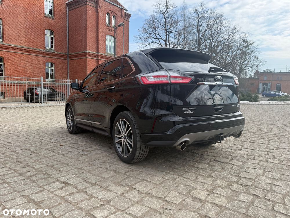 Ford Edge - 15
