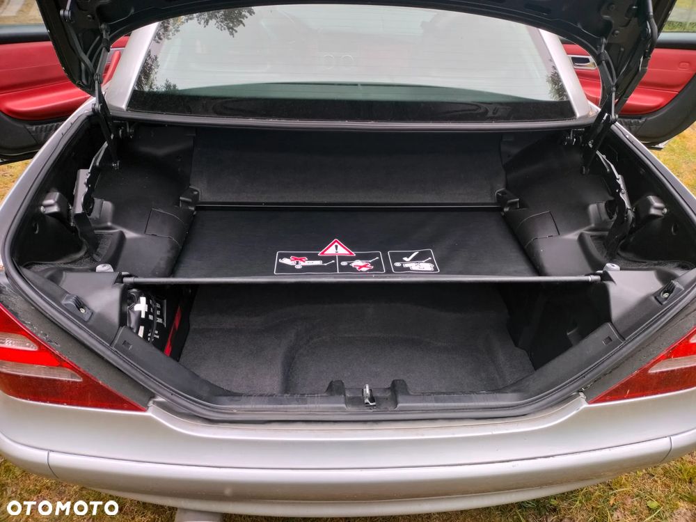 Mercedes-Benz SLK - 22