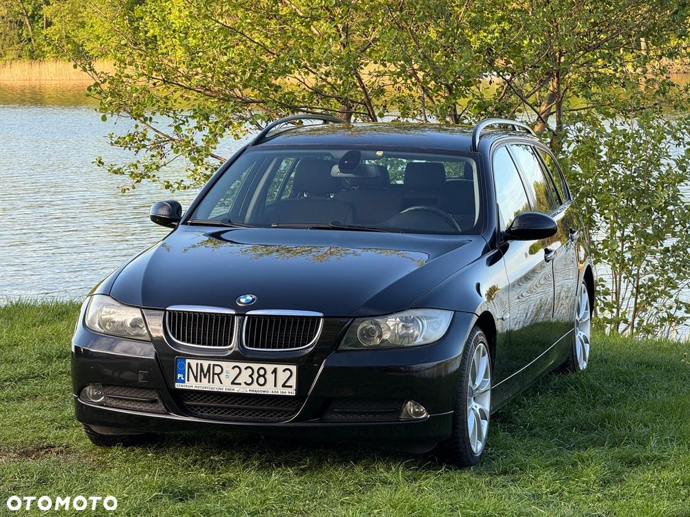 BMW Seria 3 318d DPF - 3