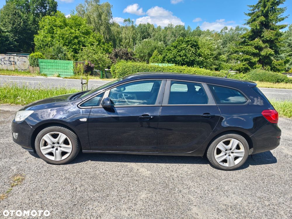 Opel Astra 1.7 CDTI - 9