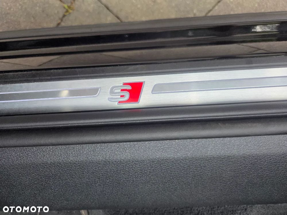 Audi e-tron 55 Quattro S Line - 29