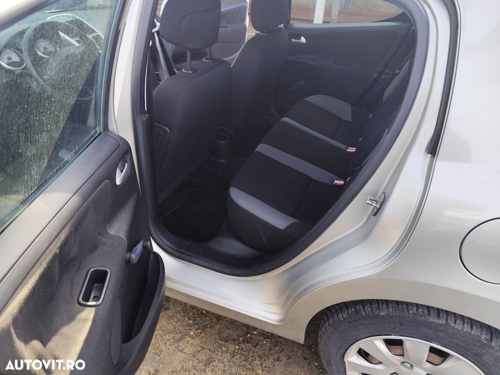 Peugeot 207 75 Filou - 16