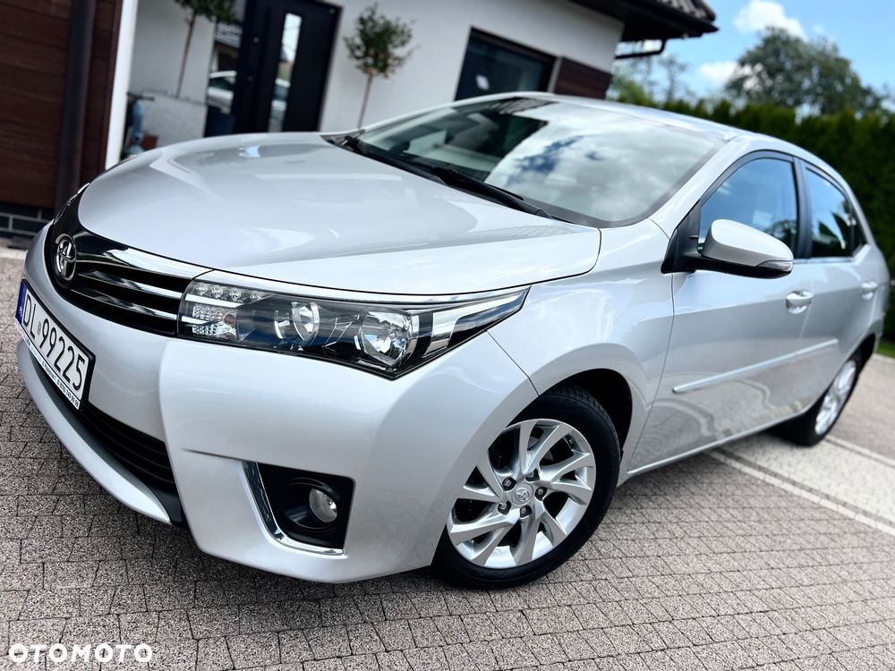 Toyota Corolla 1.6 Premium - 1