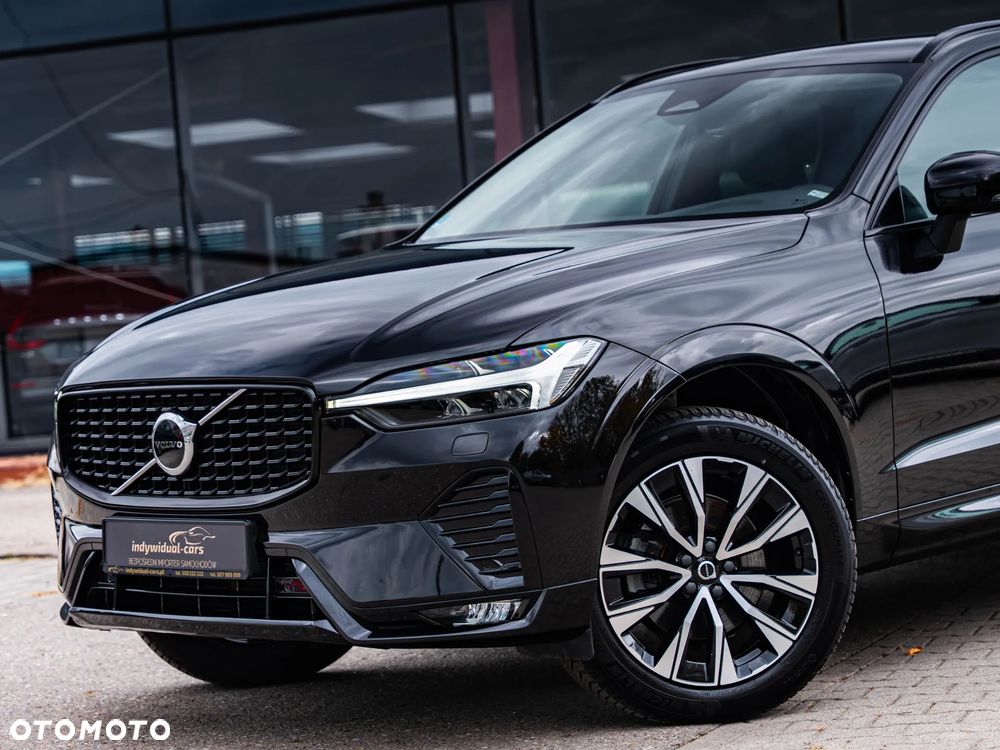 Volvo XC 60 B5 B AWD Plus Dark - 8