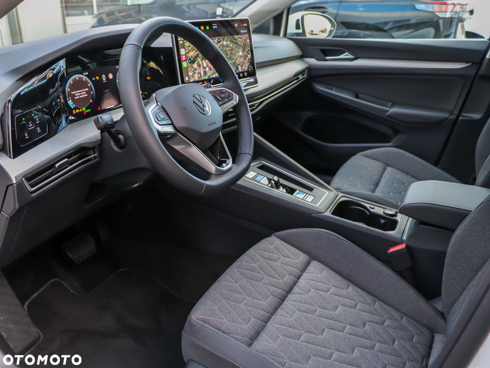Volkswagen Golf - 10