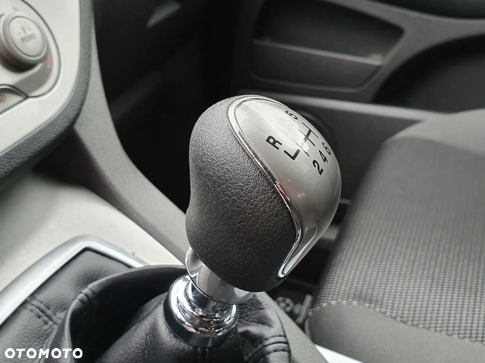 Ford Kuga 2.0 TDCi 4x4 Trend - 14