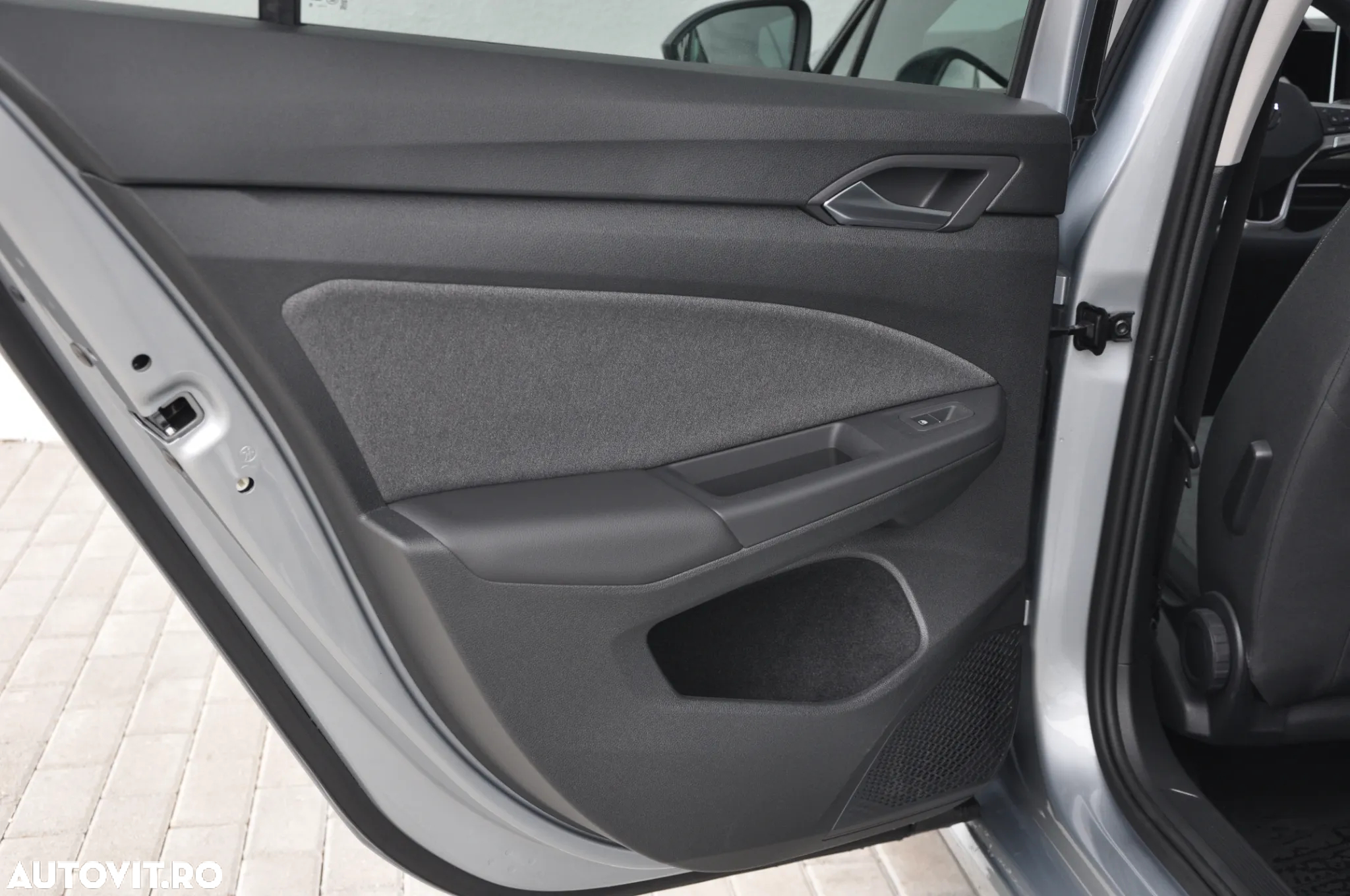 Volkswagen Golf 1.5 TSI eHybrid DSG PHEV Life - 25