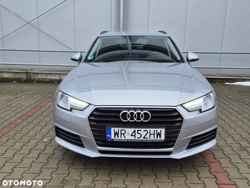 Audi A4 Avant 2.0 TDI S tronic - 2