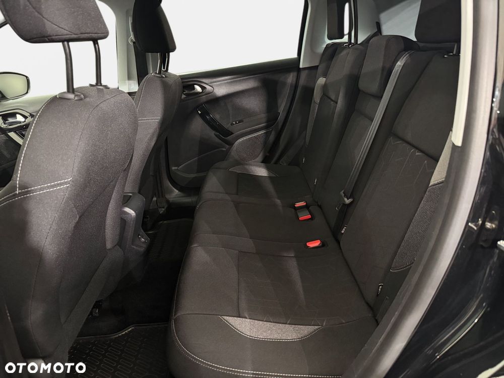 Peugeot 2008 - 24