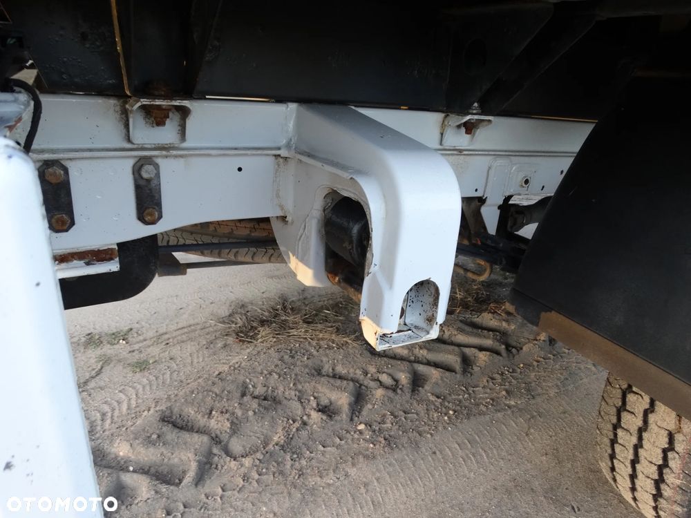 Volkswagen Crafter - 11