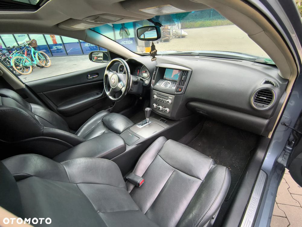 Nissan Maxima 3.5 S - 28