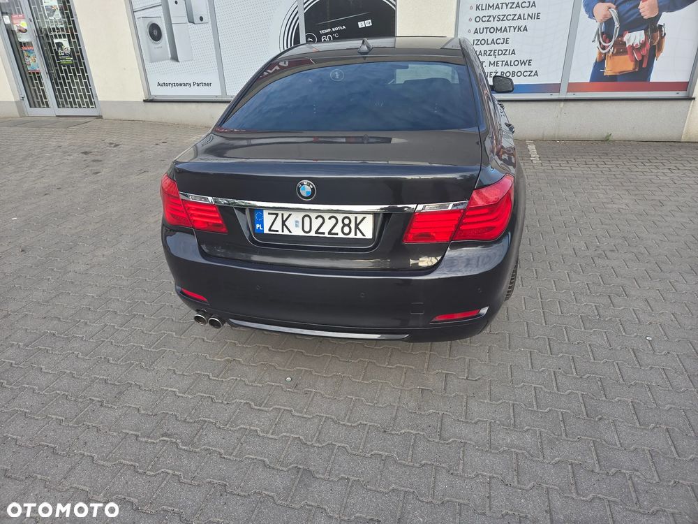 BMW Seria 7 730d Blue Performance - 11