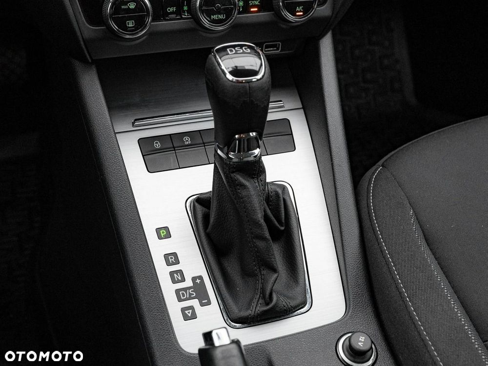 Skoda Octavia 2.0 TDI SCR Ambition DSG - 17