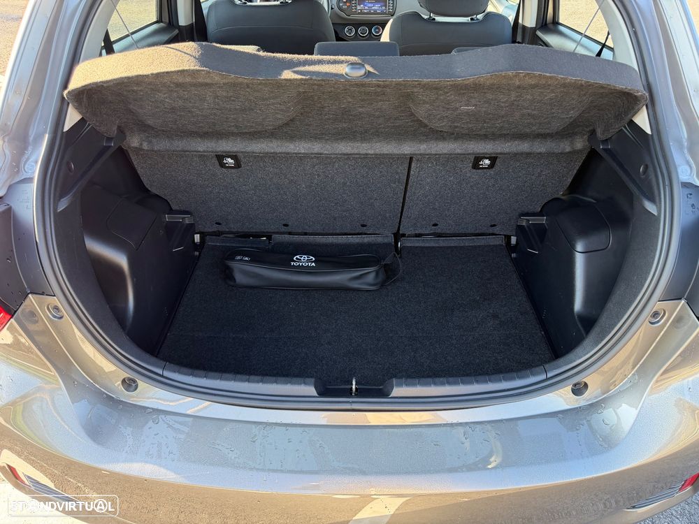 Toyota Yaris 1.0 VVT-i Comfort Plus - 52
