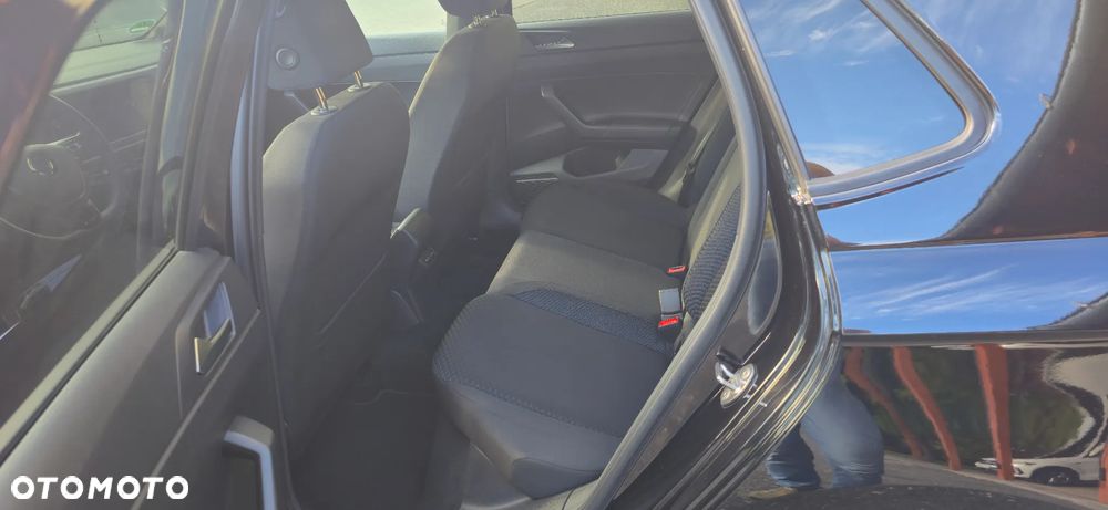 Volkswagen Polo - 17