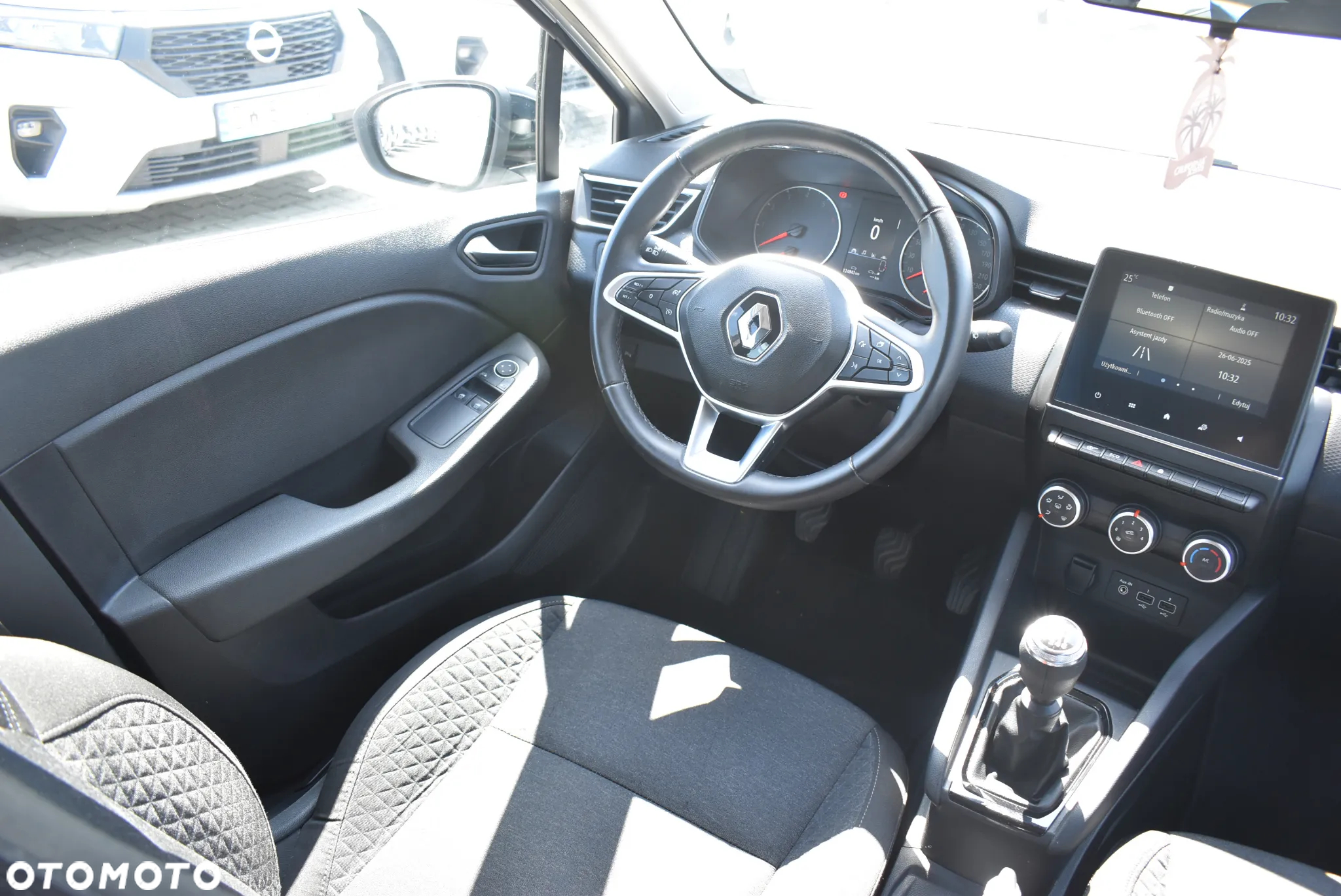 Renault Clio 1.0 TCe Equilibre - 21