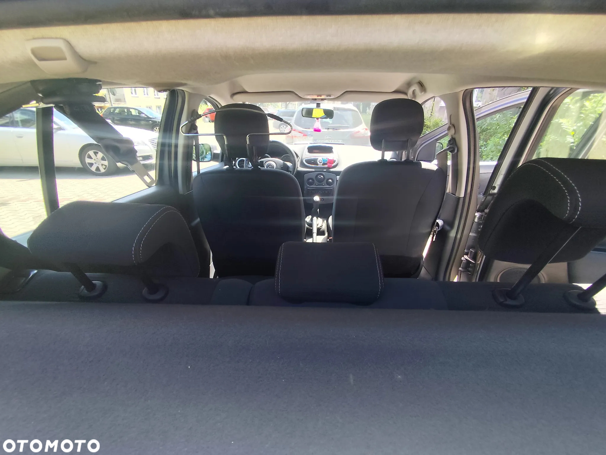 Renault Clio 1.2 16V TCE Alize Euro5 - 13