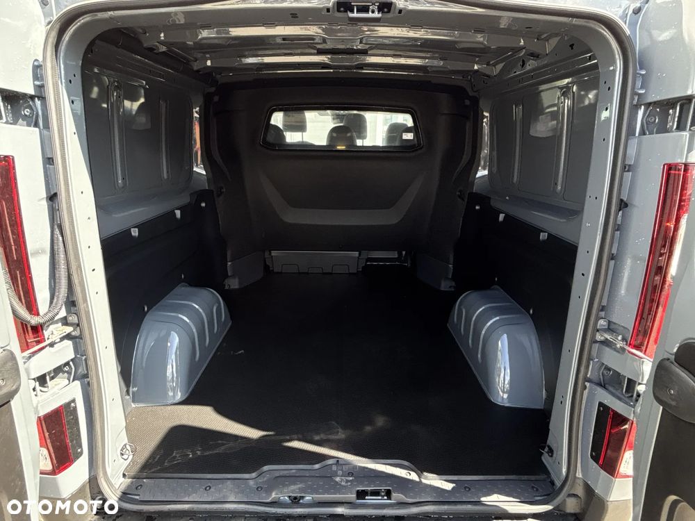 Renault Trafic 2.0 L2H1 HD Extra (bryg.) - 17